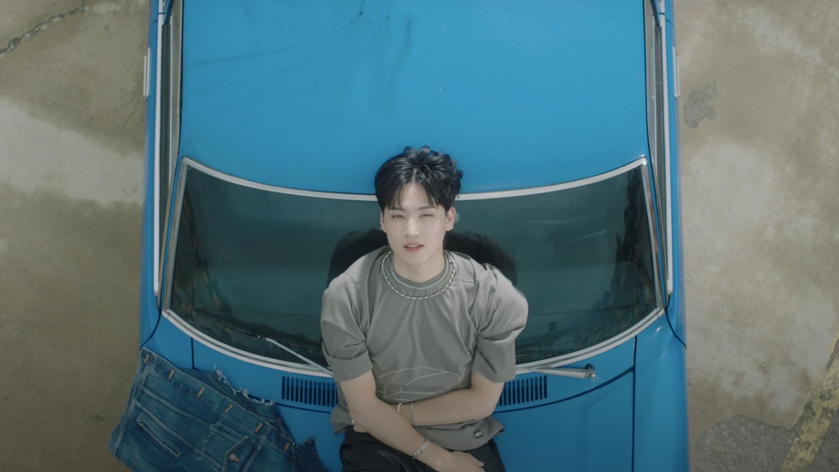 JAY B unveils a style of his own in solo debut EP 'SOMO:FUME
